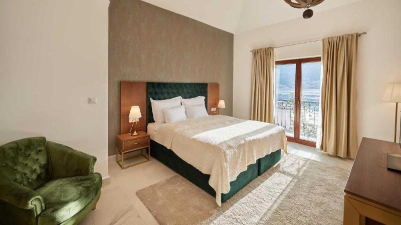 سوییت با چشم‌انداز دریا, Huma Kotor Bay Hotel And Villas