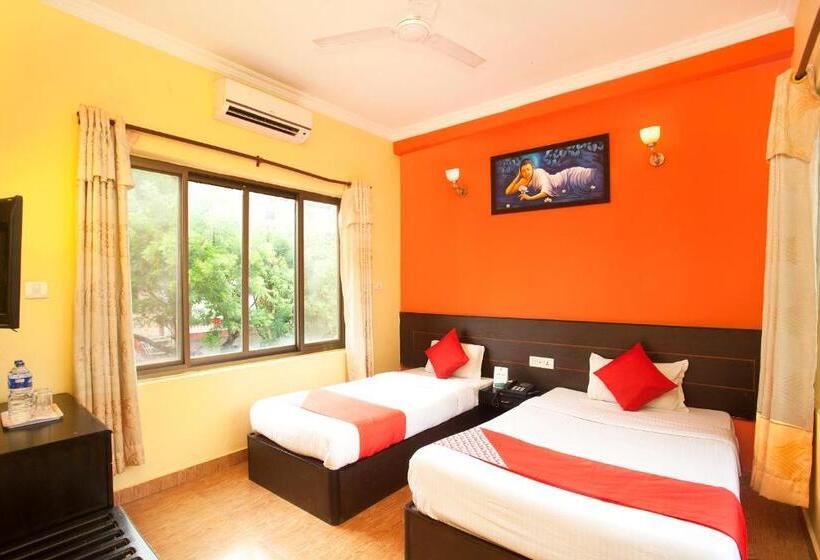 اتاق لوکس یک تخته, Lumbini Guest House