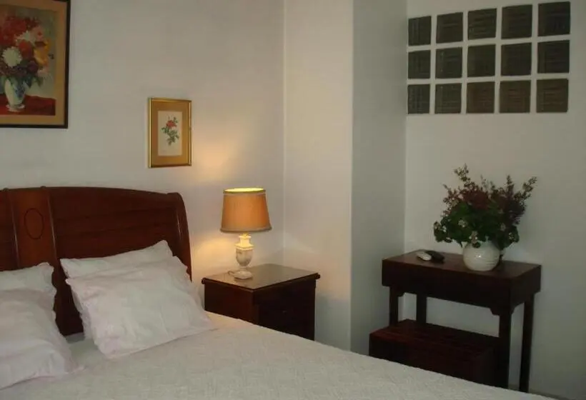 スタンダードルーム, Pensão Residencial Luanda