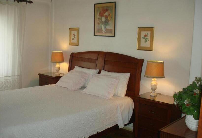 标准间, Pensão Residencial Luanda