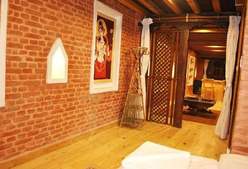 اتاق استاندارد, Yamba Traditional Home