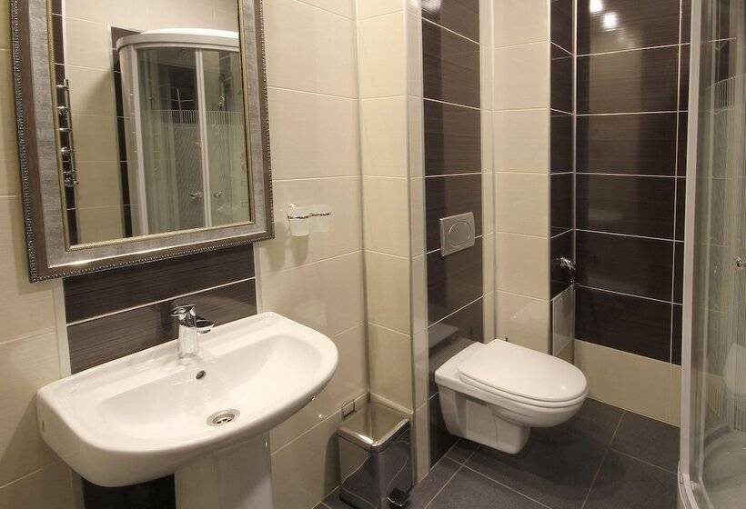 اتاق سوپریور, Absolute