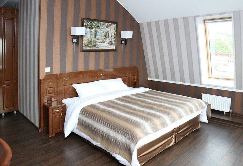 اتاق لوکس, Absolute