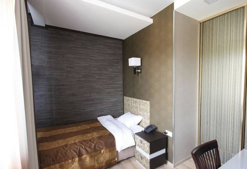 اتاق سوپریور یک تخته, Absolute