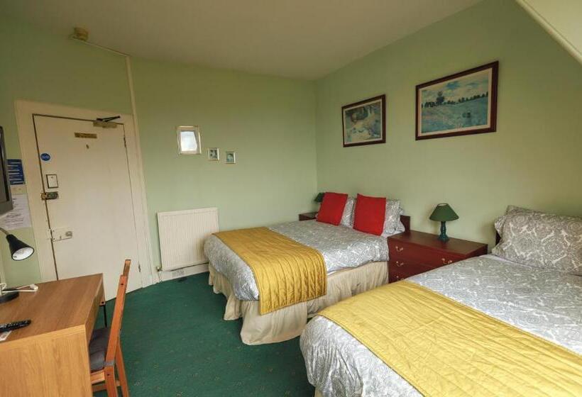 스탠다드 트리플 룸, Airdenair Guest House