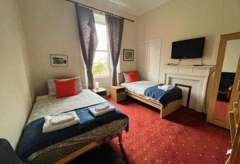 Номер Стандарт Вид на Сад, Airdenair Guest House