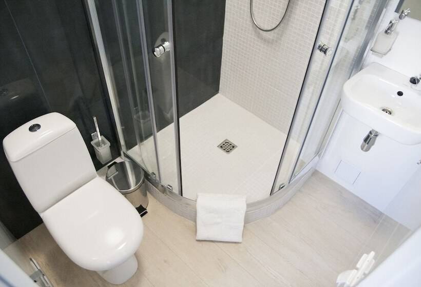 חדר סטנדרט יחיד, The Aristocrat Boutique