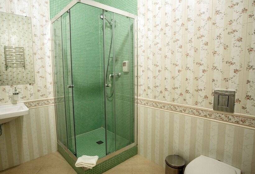 חדר סופריור, The Aristocrat Boutique