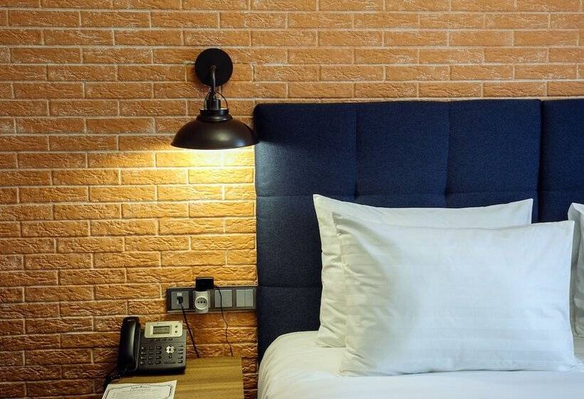 חדר סטנדרט, The Aristocrat Boutique