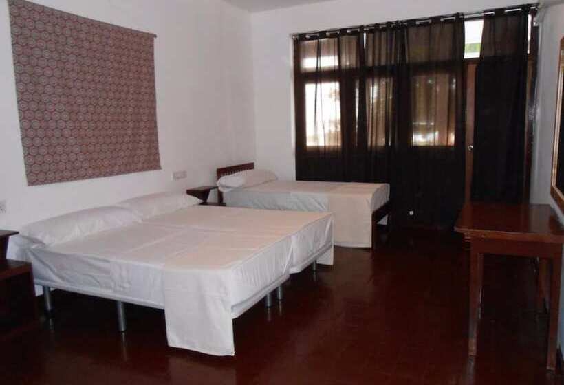 Ekonomiskt Trippelrum, Coral Seas Beach Hikkaduwa