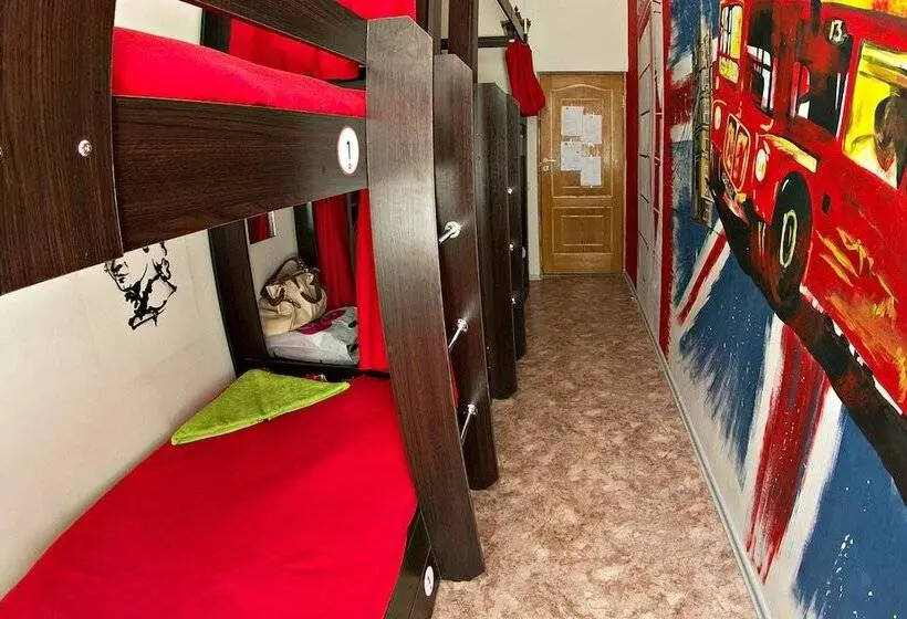 Lit en Chambre Commune, Like Hostel