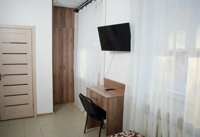اتاق استاندارد, Lucky Hostel