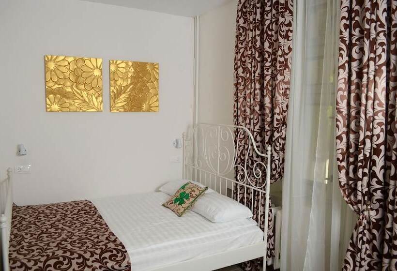 Номер Стандарт, Lucky   Hostel