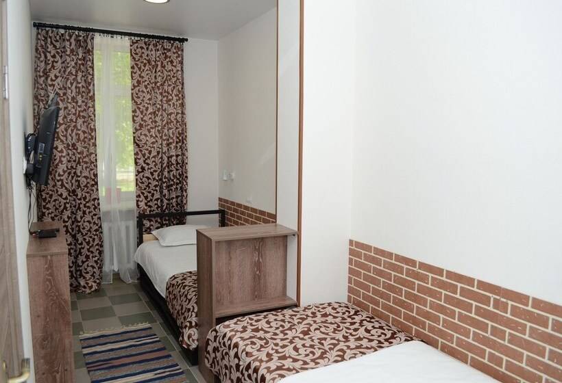 اتاق استاندارد, Lucky Hostel