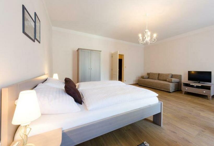 Suíte Júnior Deluxe, Pension Faber