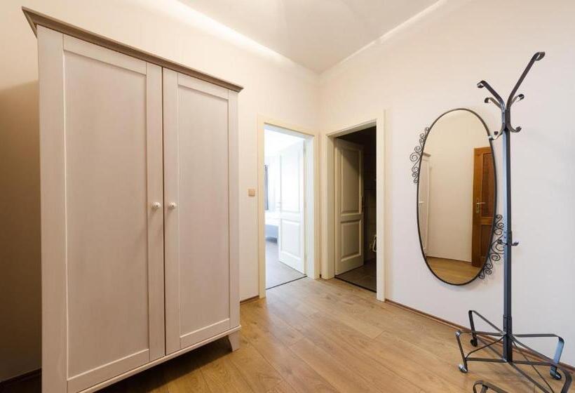 Suíte Júnior Deluxe, Pension Faber