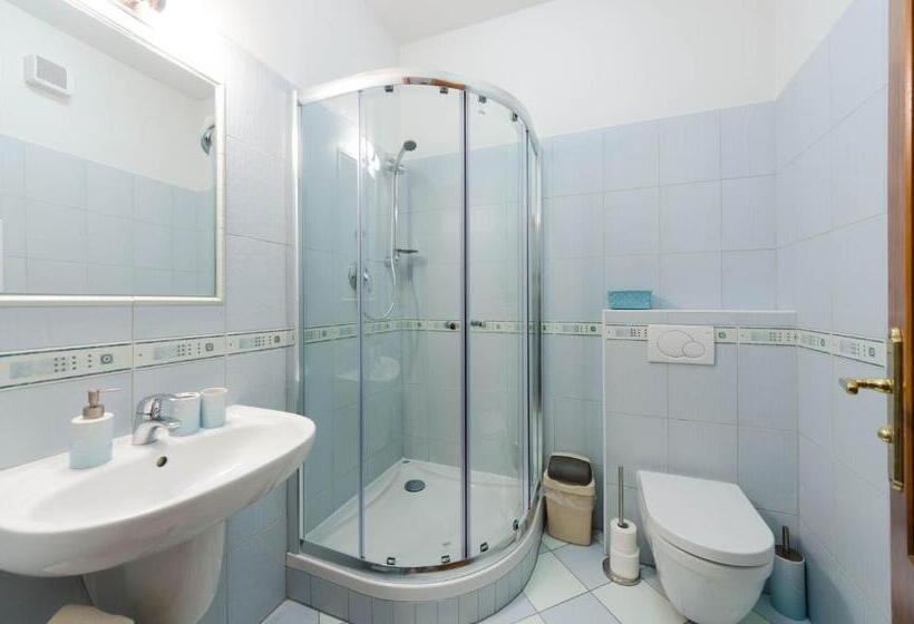 Apartamento 1 Dormitório, Pension Faber