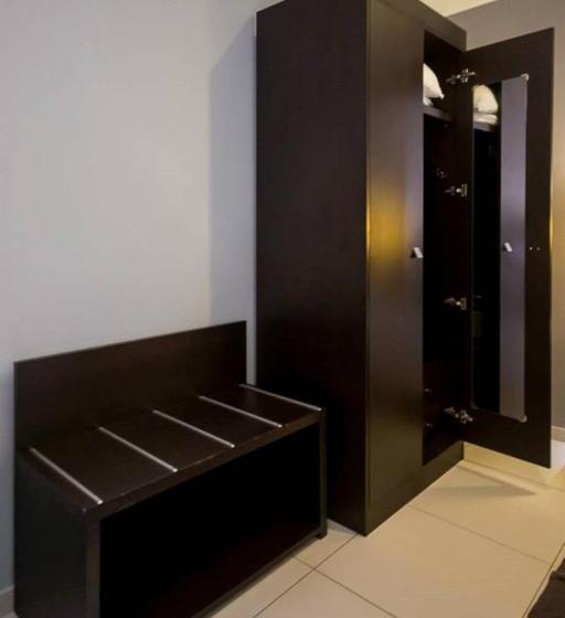 اتاق لوکس, Rysara