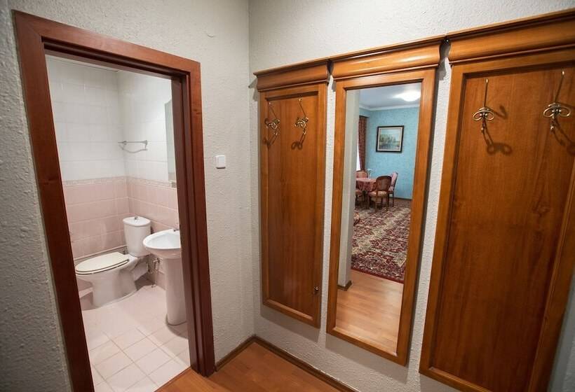 带1个卧室的公寓, Simbirsk