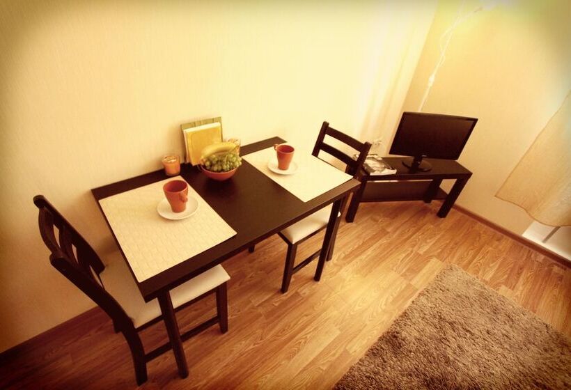 标准间, Smart People Eco