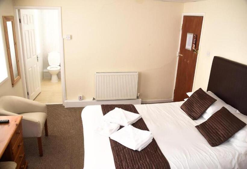 Camera Tripla Comfort, Stuart