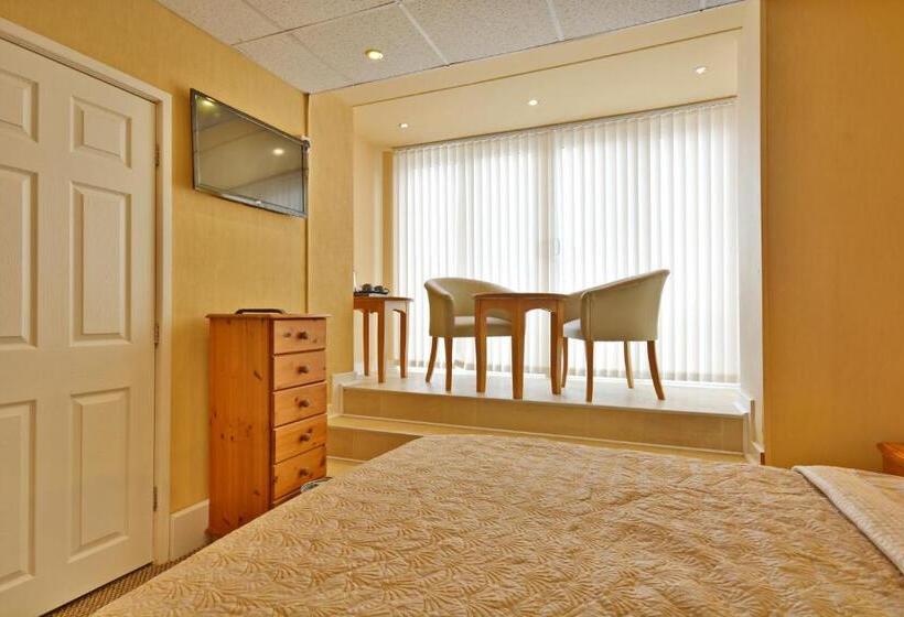 Camera Standard con Balcone, Stuart