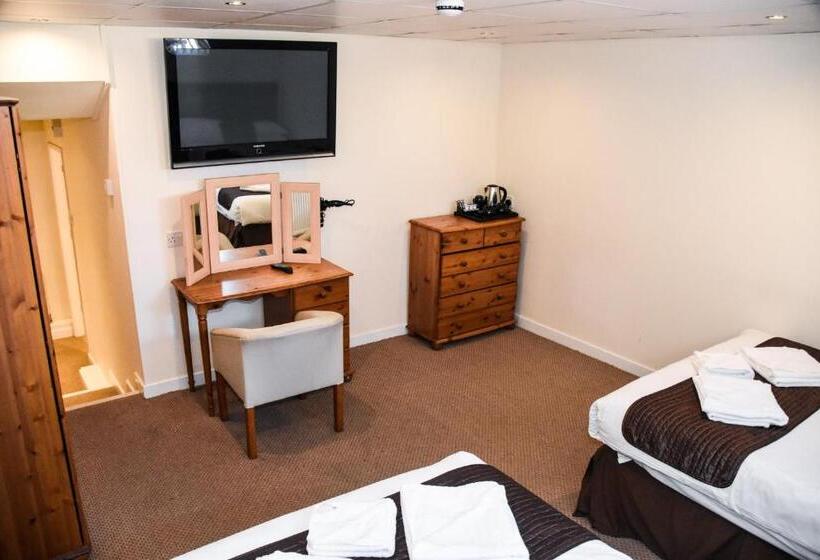 Camera Quadrupla Standard, Stuart