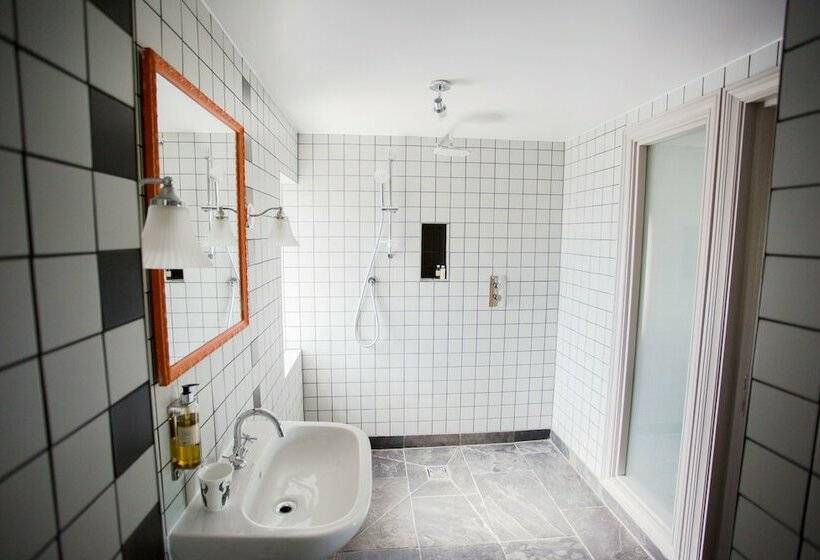 Классический Номер, The Old House Inn