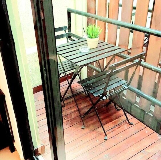 اتاق استاندارد, Tau Casa Reyes