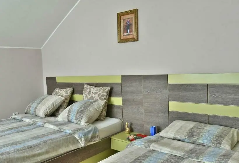 استودیوی استاندارد, Vila Sofija Zlatibor