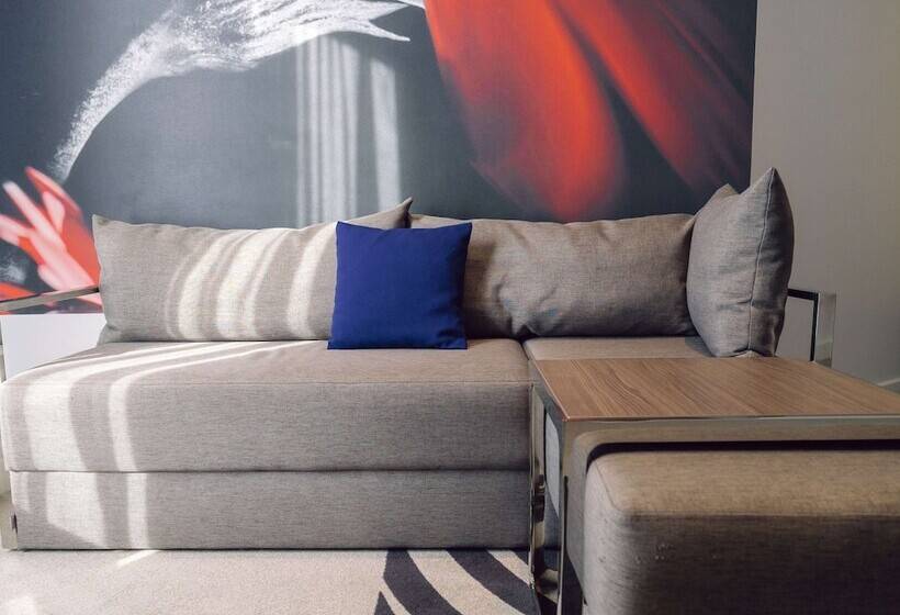 חדר אקזקיוטיב, Novotel Arkhangelsk