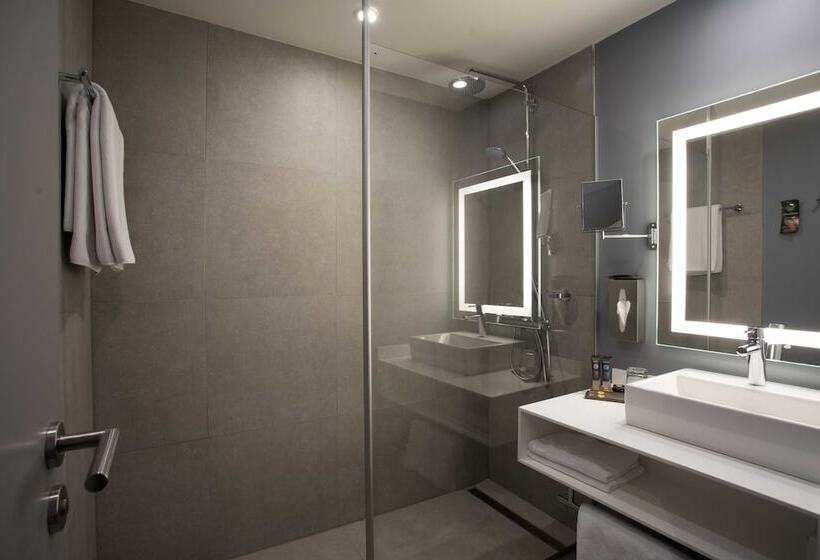 חדר קומפורט, Novotel Arkhangelsk