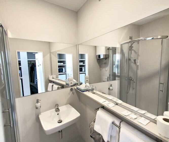 اتاق لوکس, Smarthotel Nezvalova Archa