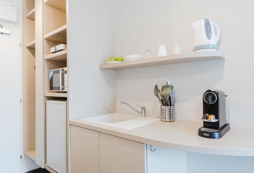 高级大房间, Smarthotel Nezvalova Archa