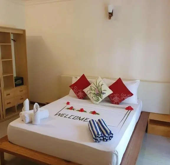 اتاق لوکس, Thoddoo Retreat Grand