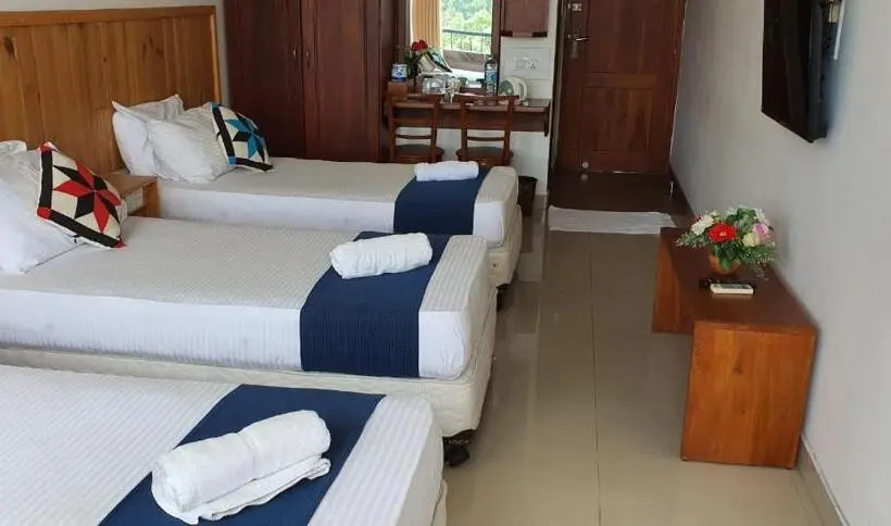 Standard Kolmen Hengen Huone, Sky View Grand