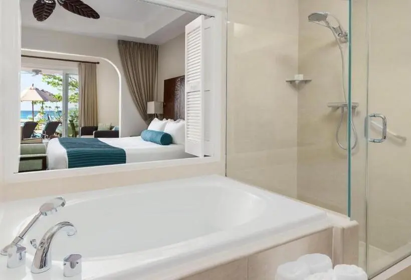سوییت, Spice Island Beach Resort