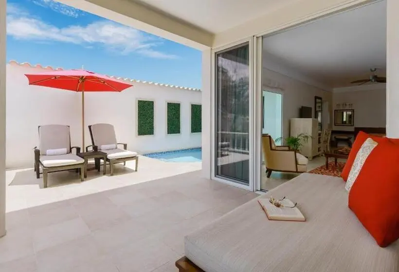 سوییت با استخر, Spice Island Beach Resort