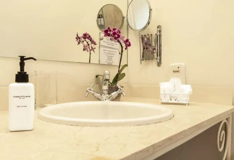 سوییت لوکس, Auberge Burgundy Boutique Hotel & Spa