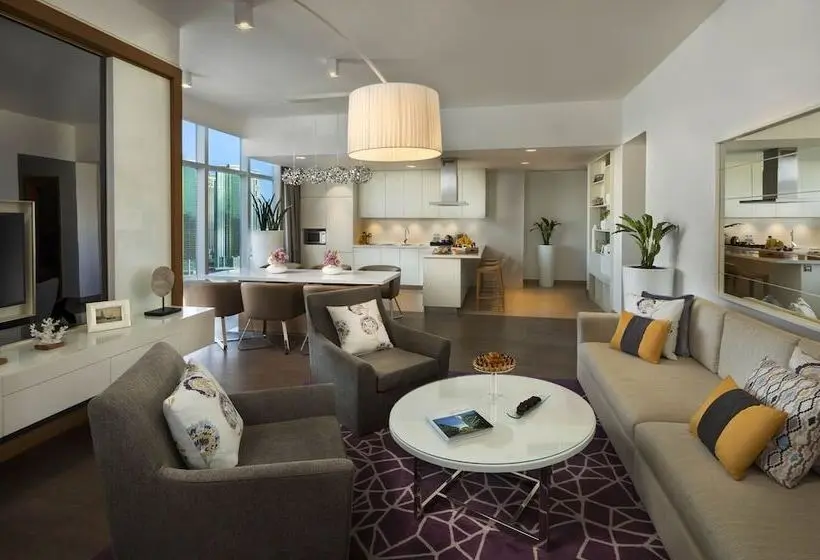 海の見える３ベッドルームアパートメント, Beach Rotana Residences