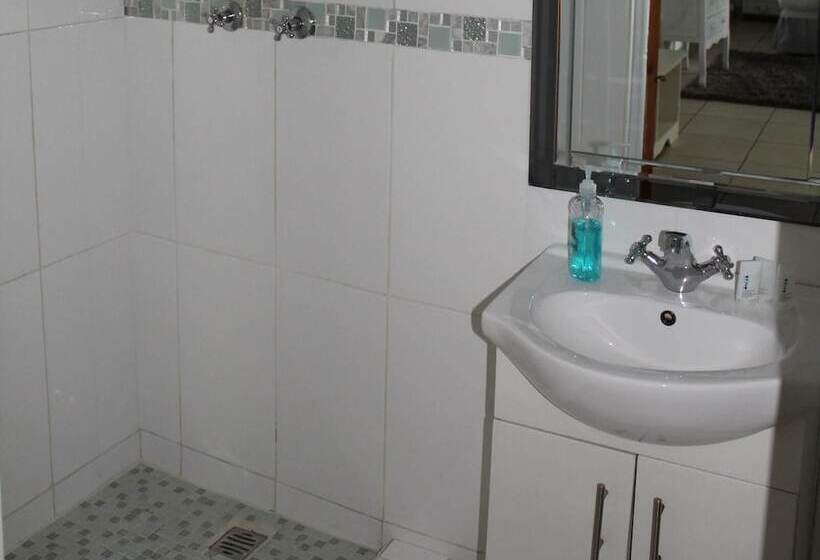 Номер Deluxe, Blue S Guest House