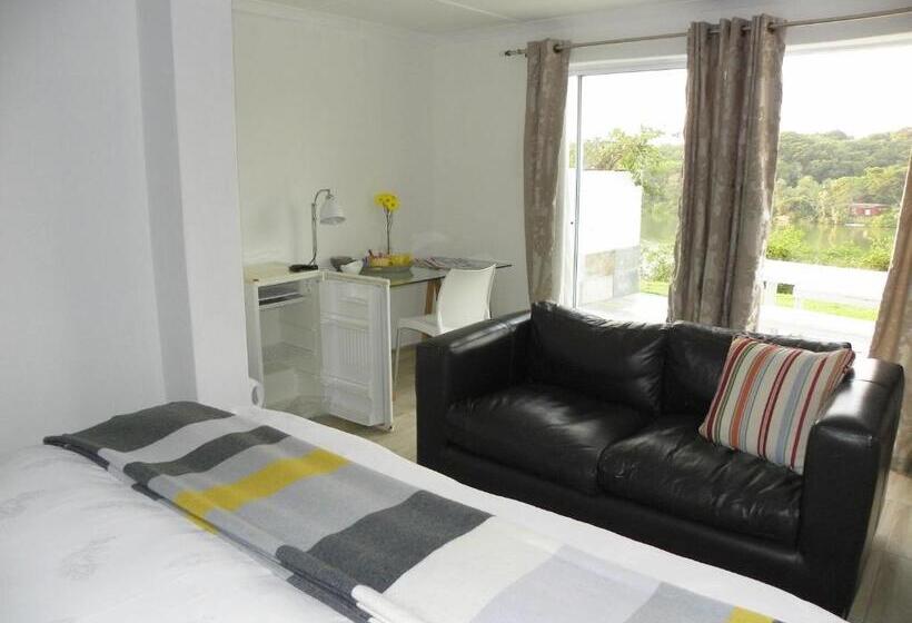 Номер Стандарт Вид на Море, Blue S Guest House