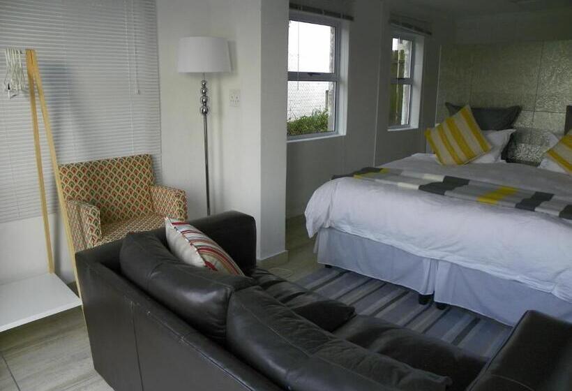 Номер Стандарт Вид на Море, Blue S Guest House