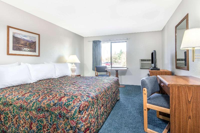 바다 전망 스위트, Crystal Waters