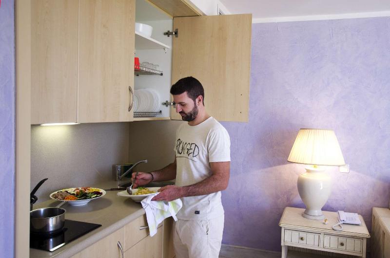 가든 전망 스위트, Crystal Waters