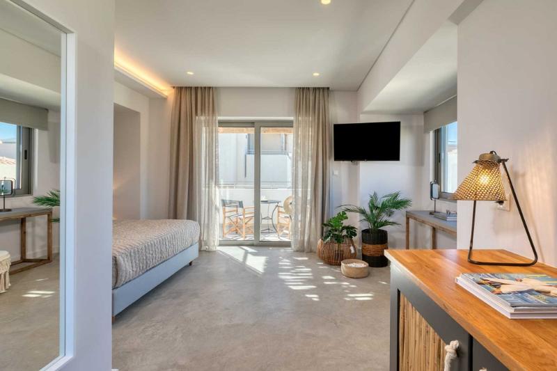 스탠다드 룸 측면 바다 전망, Crystal Waters