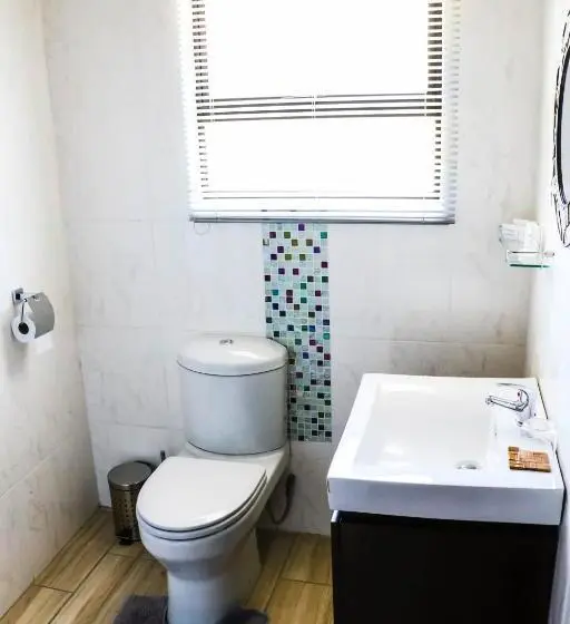 スタンダードルーム, Estoby Executive Guest House