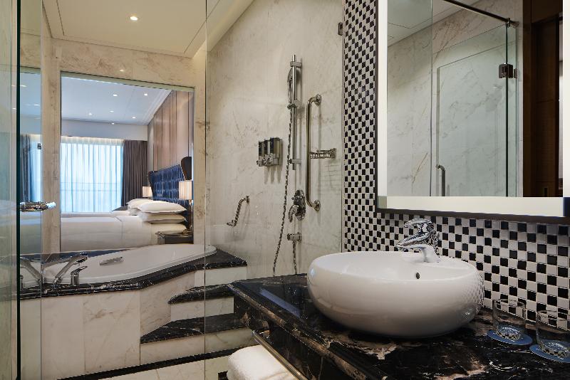 Tengerre Néző Deluxe Szoba, Four Points By Sheraton Danang