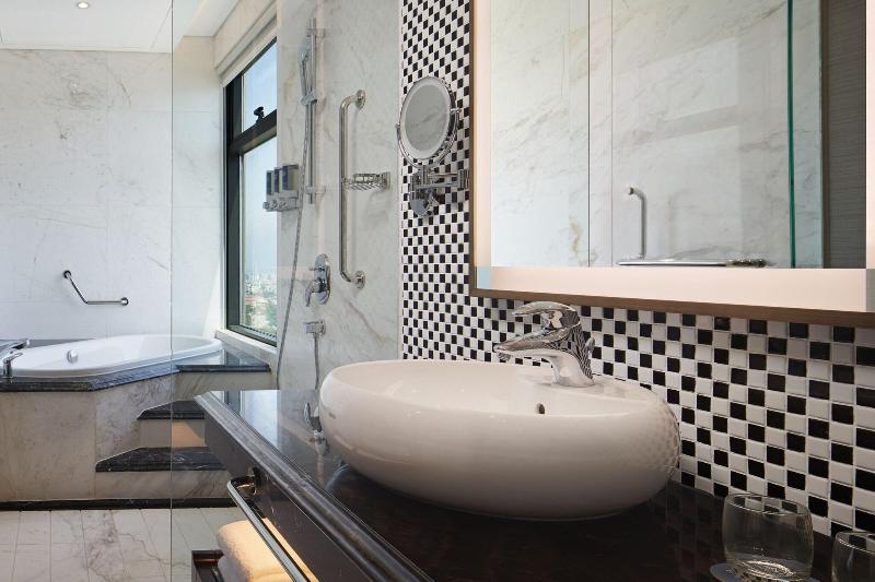 Deluxe Szoba Kilátással, Four Points By Sheraton Danang