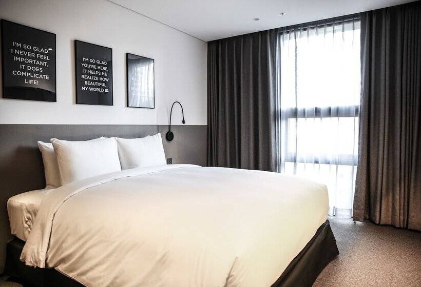 Superior Room, Glad Gangnam Coex Center